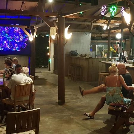 Adeng-Adeng Bungalows Gili Meno Eksteriør bilde
